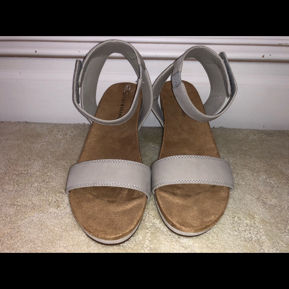 Sandals - Picture 2 of 5